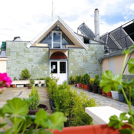 Hostel Shatrata Bogomilovo ภายนอก รูปภาพ