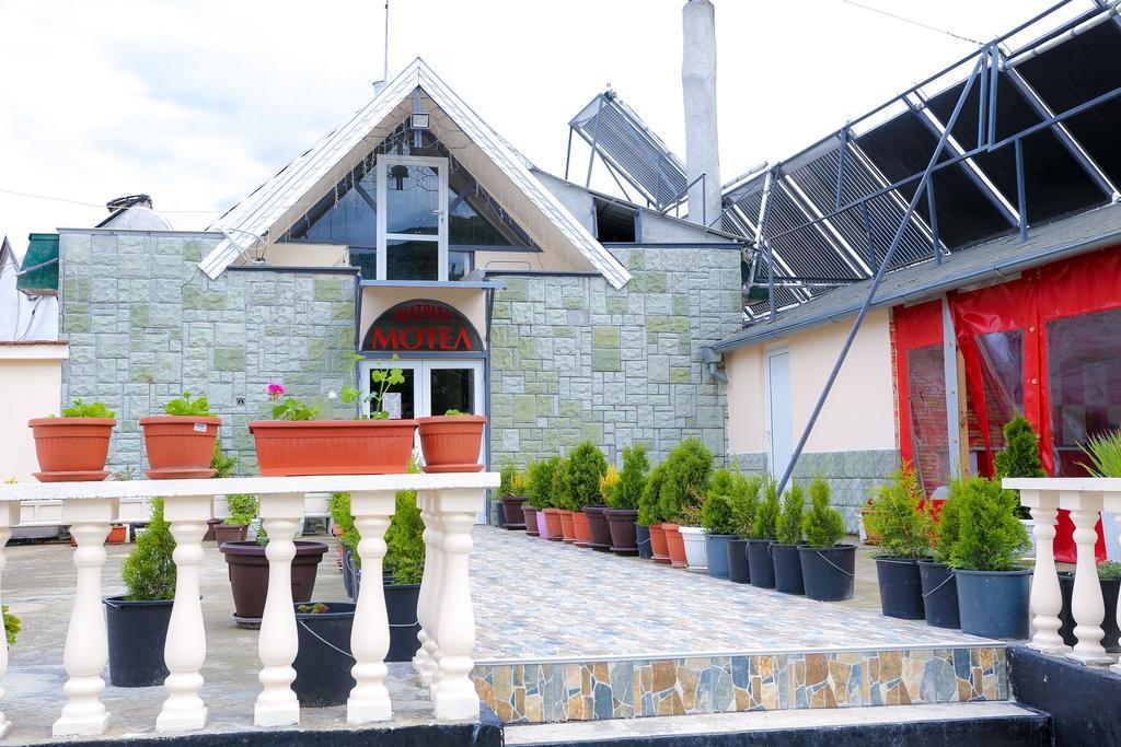 Hostel Shatrata Bogomilovo ภายนอก รูปภาพ
